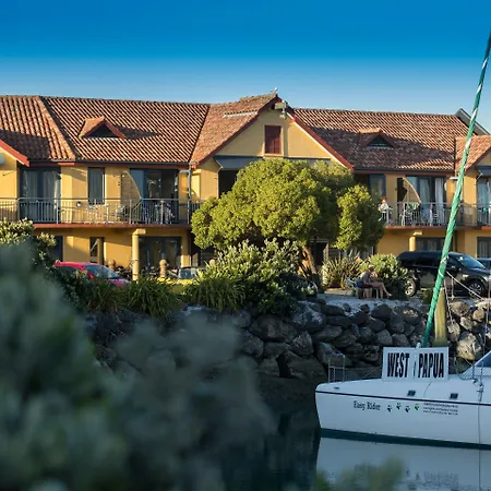 Harbourside Lodge-3