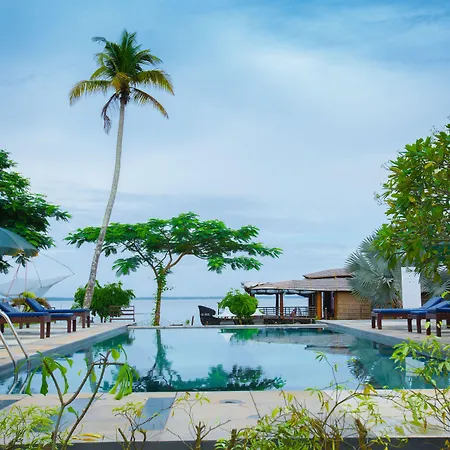 Deshadan Backwater Resort - The Best Sunrise View-2