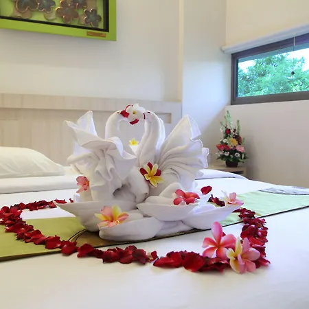 J Hotel Kuta-3