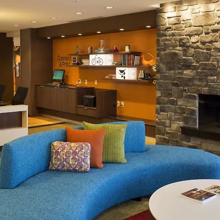 Fairfield Inn & Suites By Marriott Hershey Chocolate Avenue-2