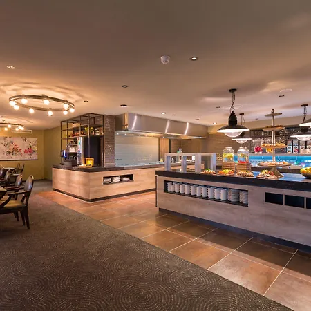 Van Der Valk Hotel Breda-2