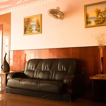 Taz Kamar Family Hotel-2