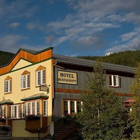 Aurora Inn-2