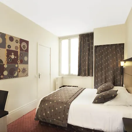A L'Hotel Des Roys-3