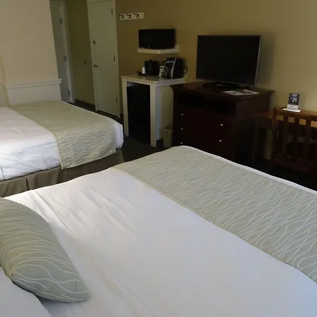 Bird-In-Hand Family Inn-2