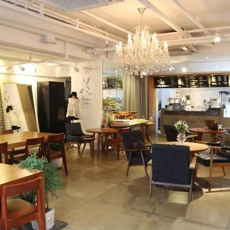 Hotel The Designers Hongdae-2