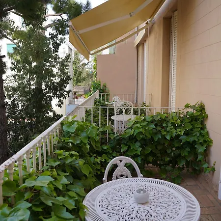 Hotel Medium Renaixenca-3