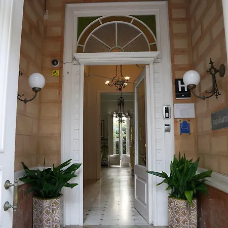 Hotel Medium Renaixenca-2