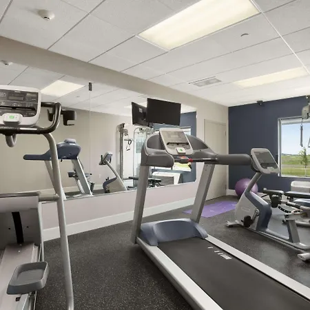 Wingate By Wyndham - Bismarck-2