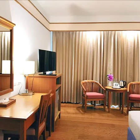 Diamond Plaza Hotel-2