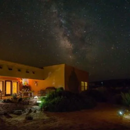 Dreamkatchers Lake Powell Bed & Breakfast-2
