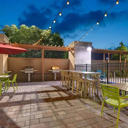Home2Suites By Hilton Augusta-3