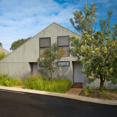 Southern Ocean Villas-3