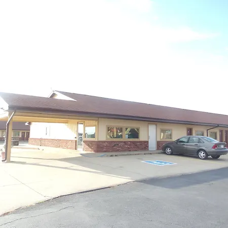 Huggy Bear Motel - Warren-2