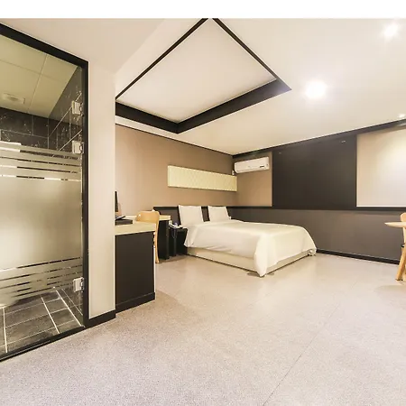 Elysee Hotel-3