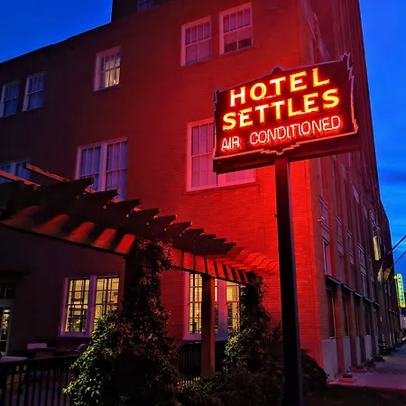 Hotel Settles-2