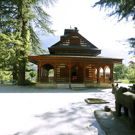 Hotel Glacier Resort-3