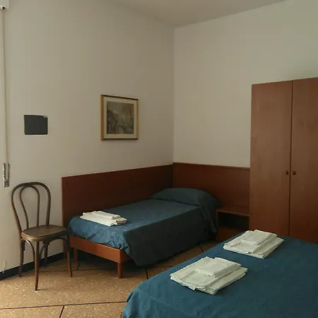 Hotel Suisse-2