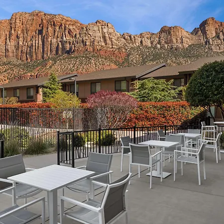 Hampton Inn & Suites Springdale/Zion National Park-2