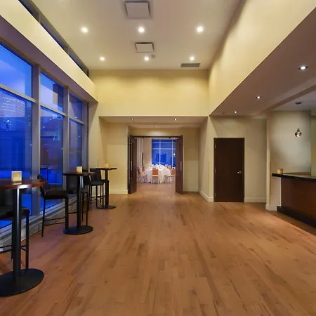 Courtyard Par Marriott Montreal Centre-Ville-2