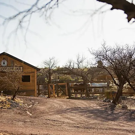 Tombstone Monument Guest Ranch-3