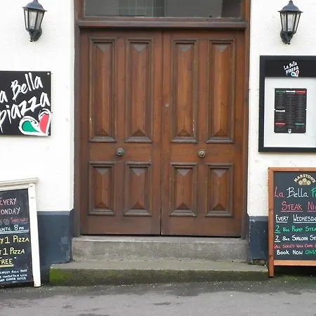 Dixie Arms-2