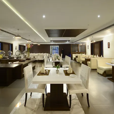 The Taj Vilas-2