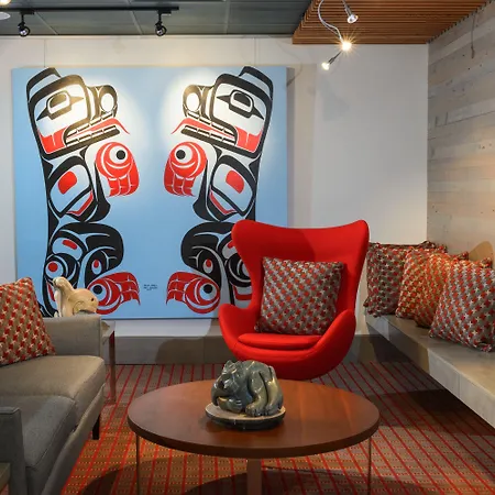 Skwachays Lodge-3