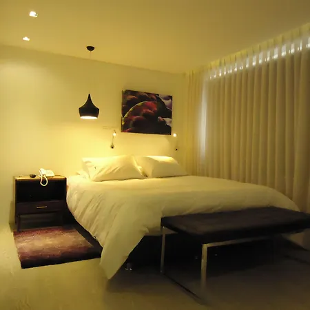The Grace Hotel-2