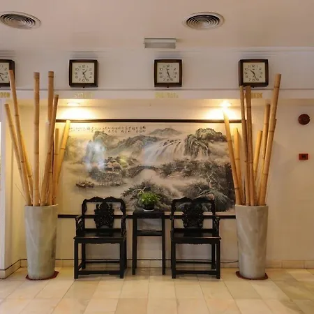 Hotel Waterfall-2