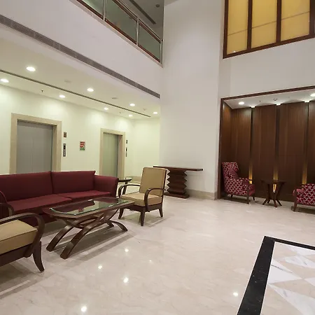 The Golden Plaza Hotel-3