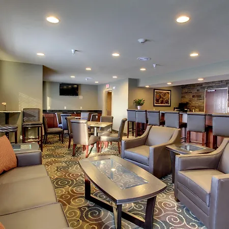 Cobblestone Inn & Suites - Rugby-2
