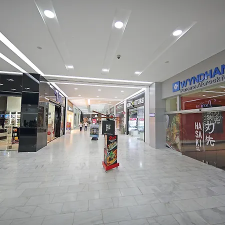 Wyndham Panama Albrook Mall Hotel&Convention Center-2