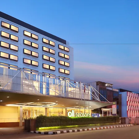 Ibis Styles Jakarta Gajah Mada-2
