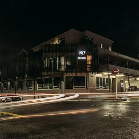 King And Queen Hotel Suites-3