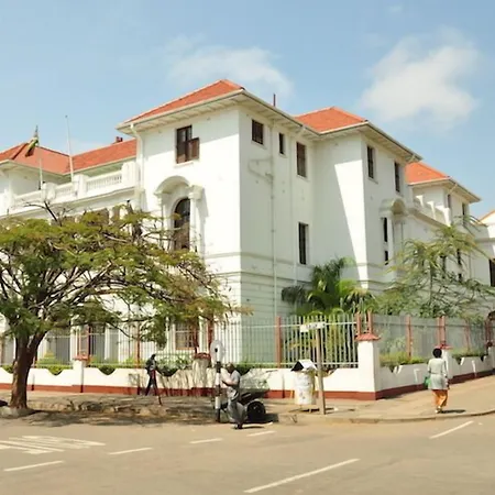 Bulawayo Club-2