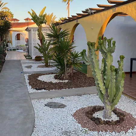 Rainbow Golf Bungalows, Gay Men-Only Resort-3