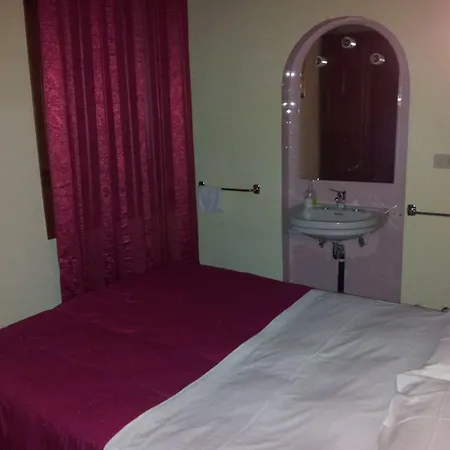 Hotel Casa Linger-3