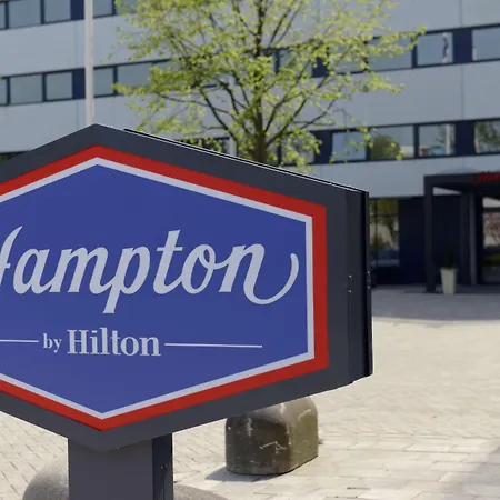 Hampton By Hilton Amsterdam Airport Schiphol-2