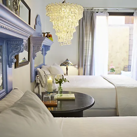 Bespoke Inn Scottsdale-3