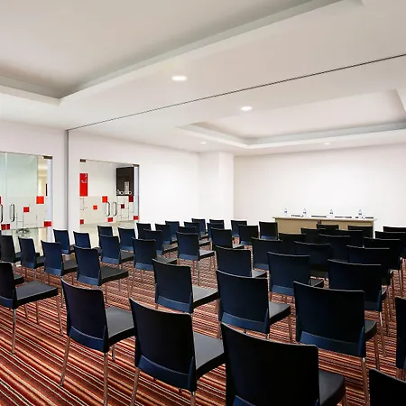 Amaris Hotel Seasons City-3