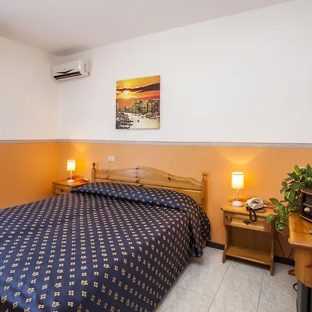 Hotel Danubio-2