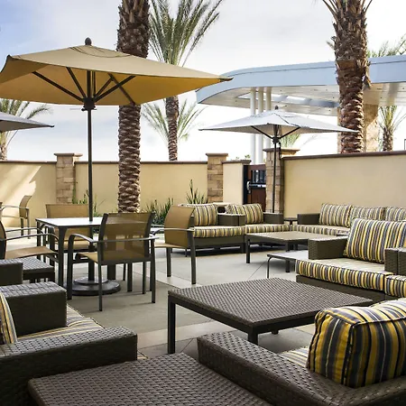 Fairfield Inn & Suites By Marriott Tustin Orange County-3
