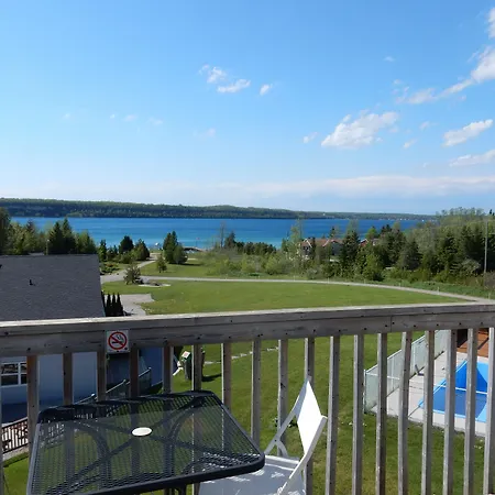 Waterview On The Bay-3