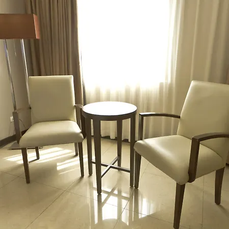 Mandarin Plaza Hotel-3