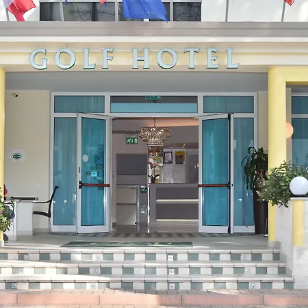 Hotel Golf ***S-3
