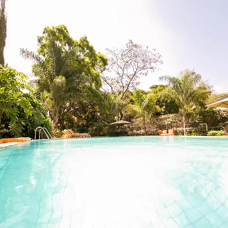 Waridi Paradise Hotel And Suites-2