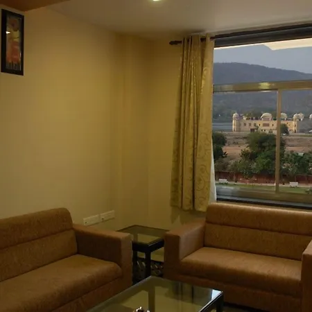Hotel Royal View-2