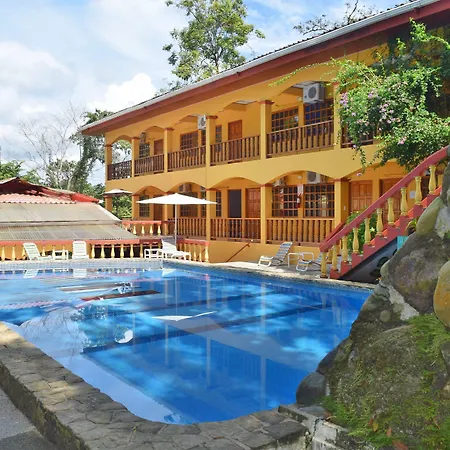 Hotel Tres Banderas-2