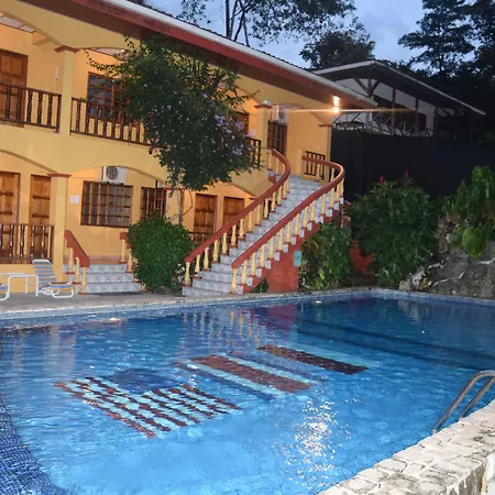 Hotel Tres Banderas-2